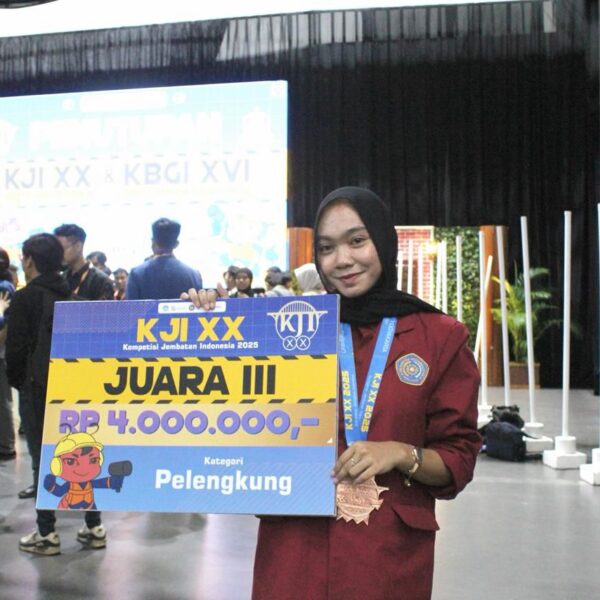 Smart Bridge Antar Mahasiswa Teknik Sipil UMM Naik Podium Nasional KJI 2025