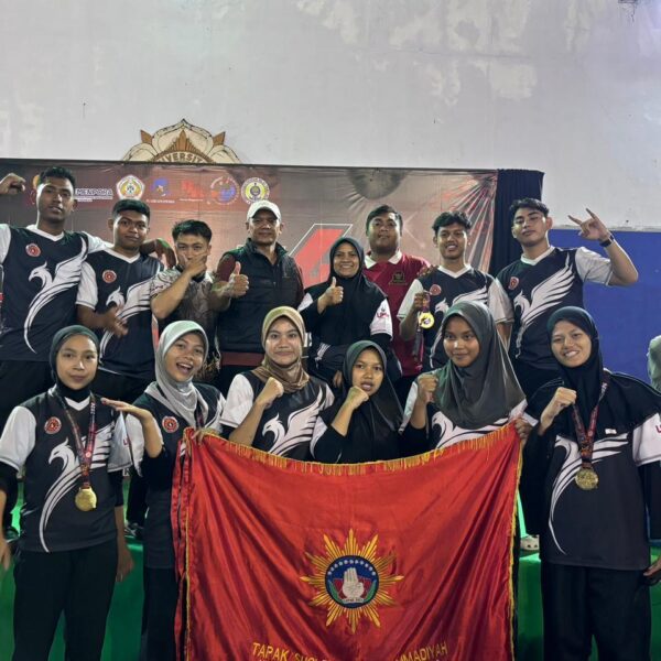 Dominasi Arena Paku Bumi Open, Atlet Tapak Suci UMM Sukses Borong Medali Emas